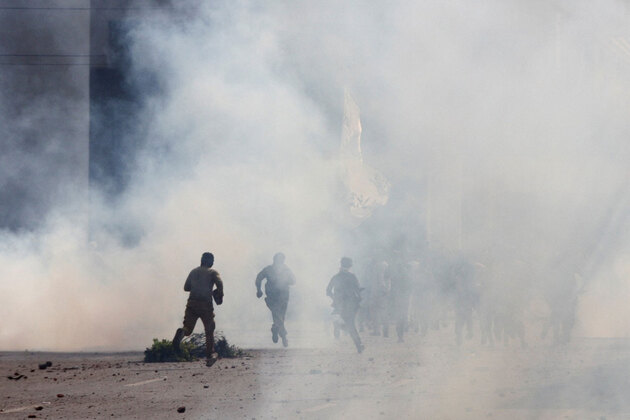 Pakistan: Faisalabad glue factory explosion leaves 20 dead
