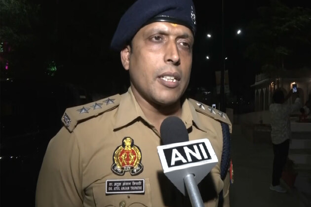 UP: 3 dead after bike collides with truck in Varanasi