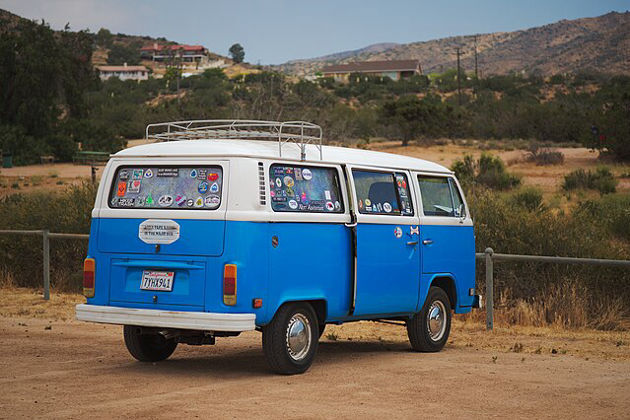 Vintage Volkswagen bus gets makeover after California blaze