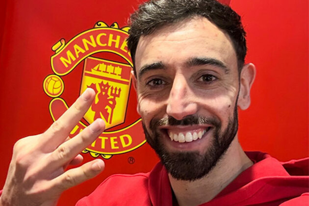 Bruno Fernandes hat-trick keeps Manchester United's Europa League hopes alive