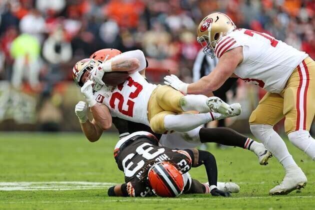 49ers take advantage of Browns miscues in comfortable win