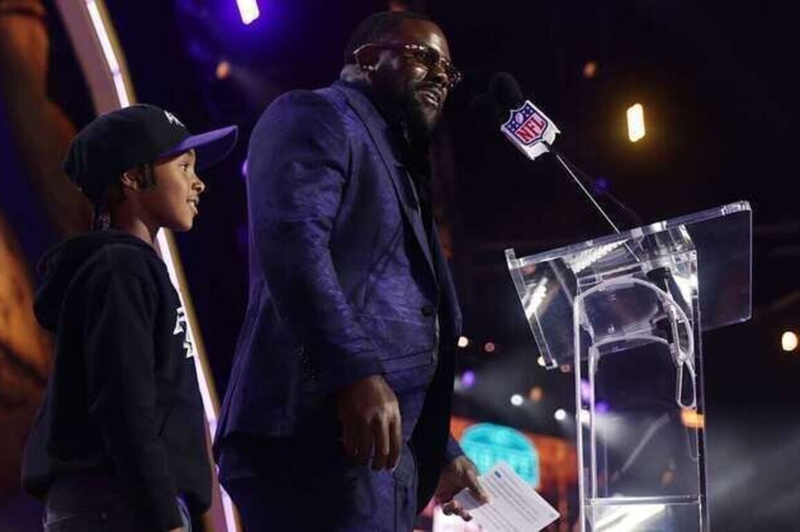 Mark Ingram's Son Trolls Steelers During Draft Announcement