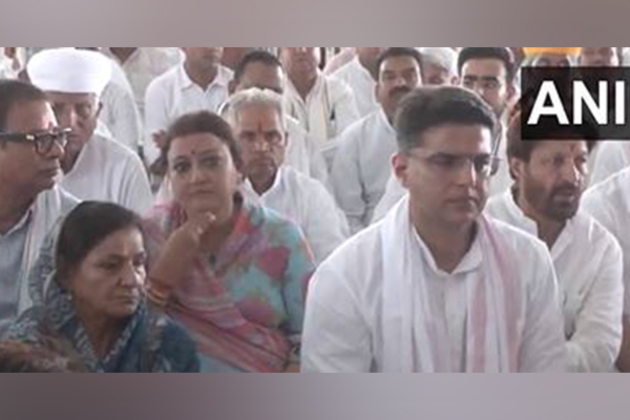 Rajasthan: Prayer meeting organised on death anniversary of Rajesh Pilot in Dausa