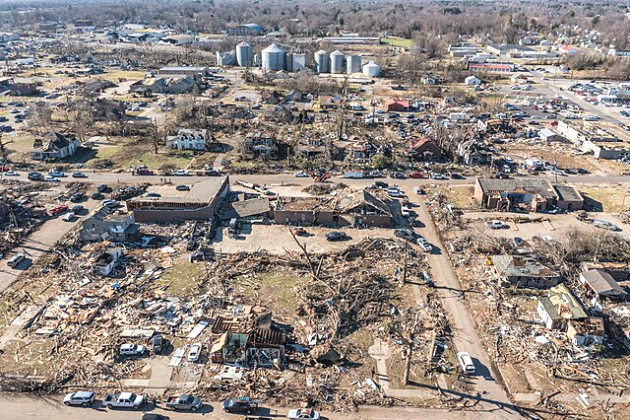 Severe storms kill at least 25 in Kentucky and Missouri