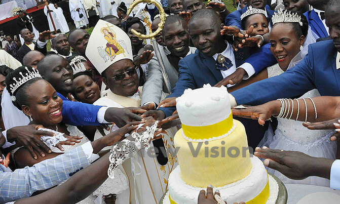 Archbishop to marrieds: Reserve time for each other Archbishop to marrieds: Reserve time for each other