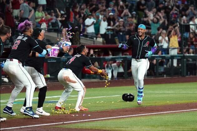 Ketel Marte belts walk-off homer as D-backs overtake Giants