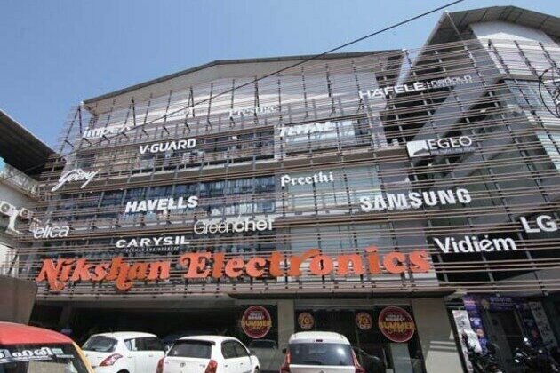 Nikshan Electronics builds India's largest home appliance showroom of 50000 sq ft