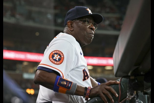 Which Astros will show up in finale against Brewers?