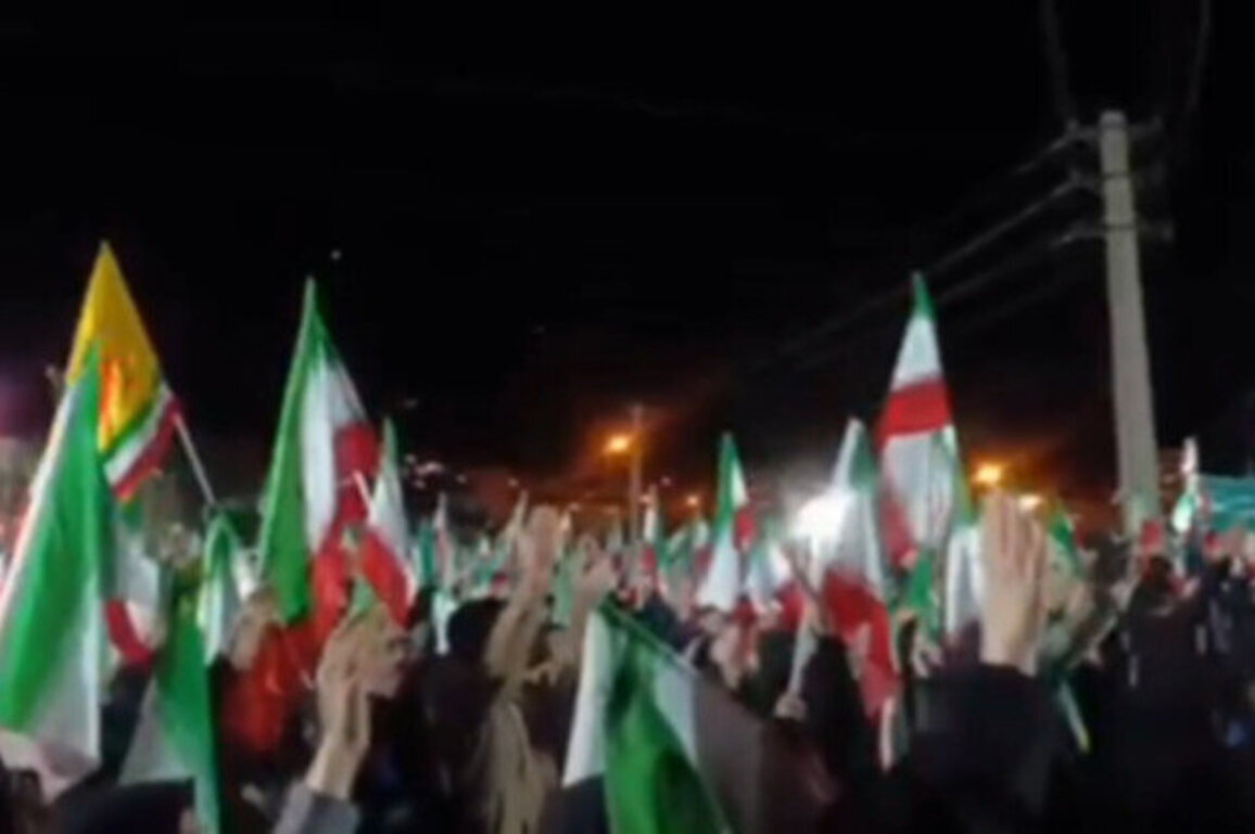 Massive night rallies across Iran as war enters sixth week (VIDEO)