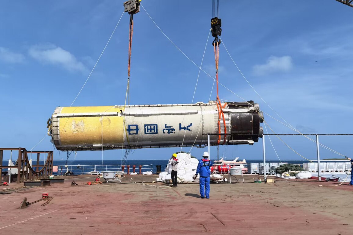 (EyesOnSci) CHINA-LONG MARCH-10 CARRIER ROCKET-RETRIEVED FROM SEA (CN)