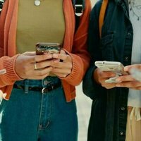 College students are bombarded by misinformation, so this professor taught them fact-checking 101 - here's what happened
