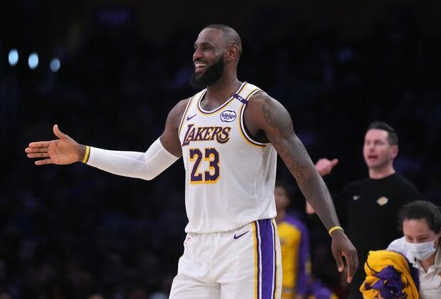 LeBron James questionable as Lakers prepare for rival Kings