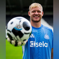 Former Arsenal goakleeper Aaron Ramsdale joins Newcastle United on season-long loan