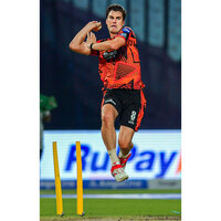 Pat Cummins returns to Australia for final scan on his back injury amid IPL 2026