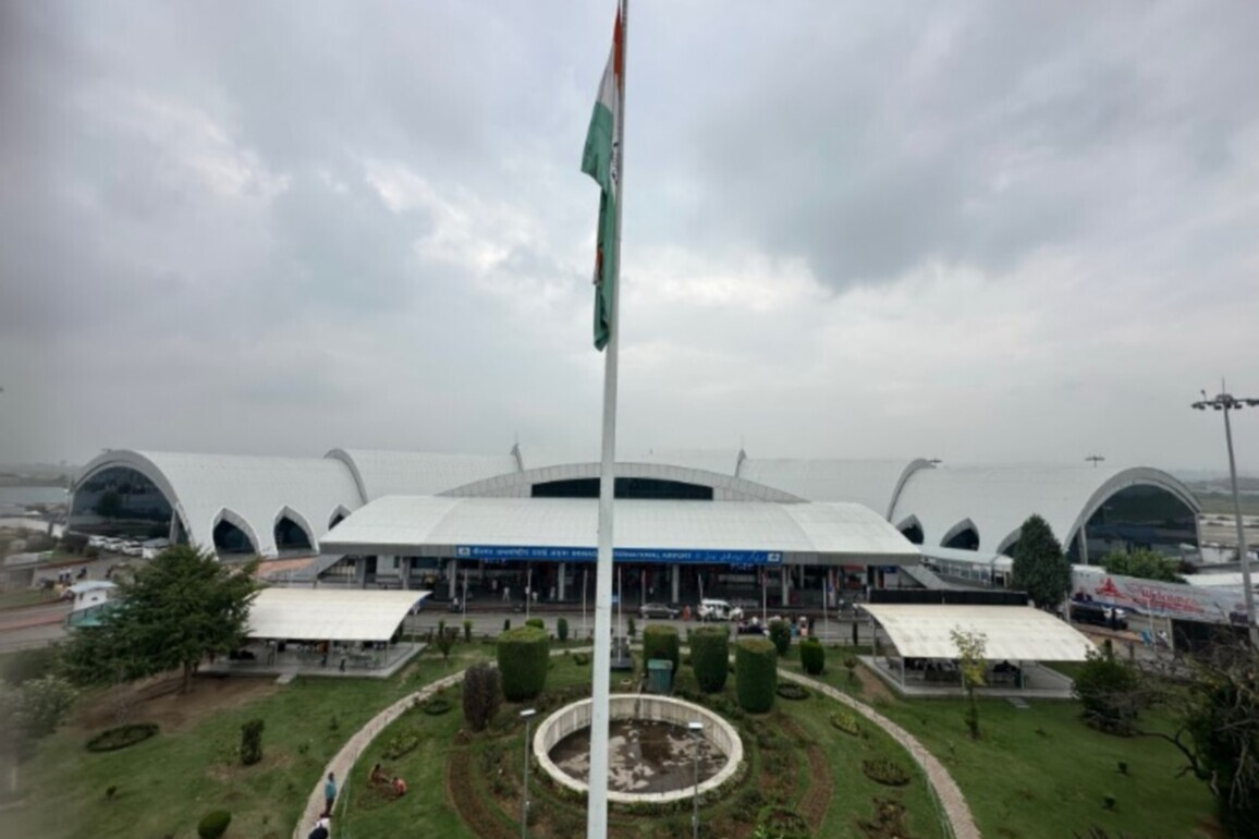 Srinagar Airport announces partial runway closures for maintenance starting July 2026; total runway shutdown from October 1