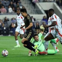 LAFC shut out FC Dallas, yet to allow goal this season