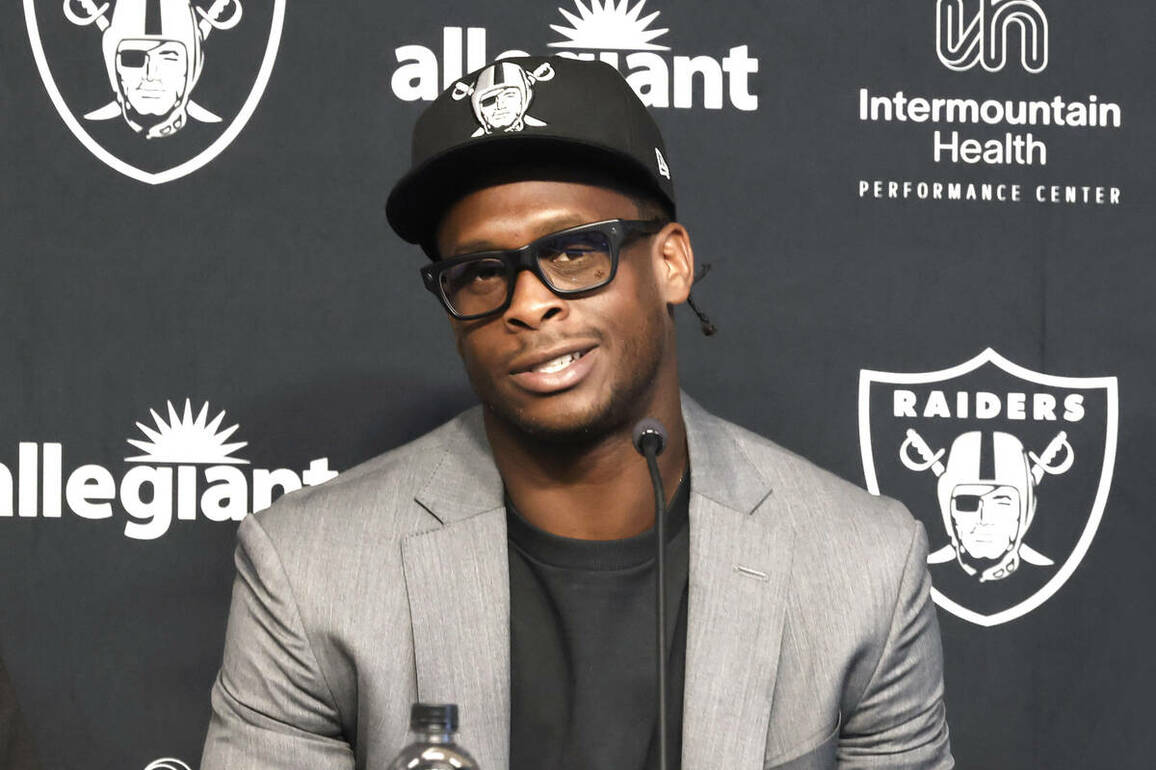Raiders could take QB in 2025 NFL draft despite signing Geno Smith - Raiders News