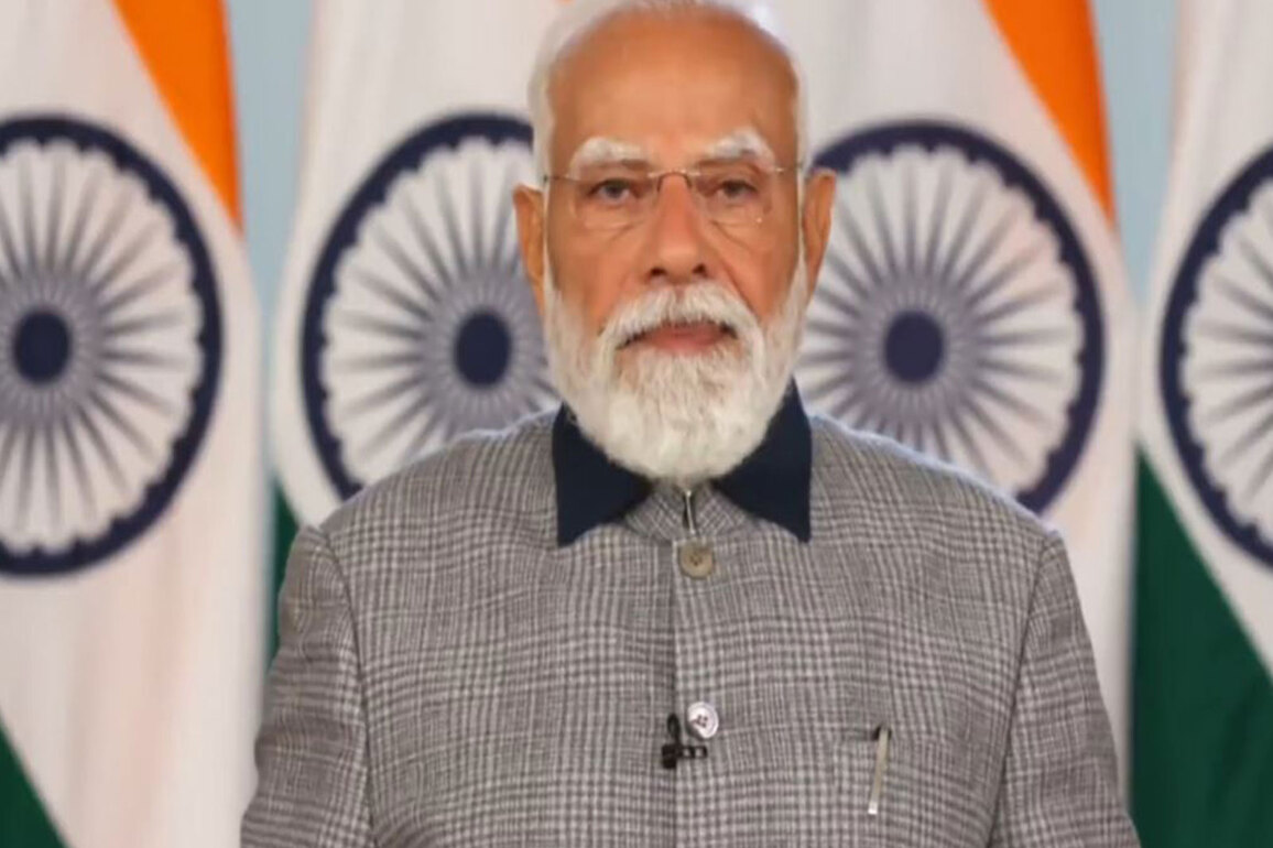 PM Modi extends greetings on Uttar Pradesh's foundation day