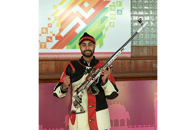 LPU's Sartaj Tiwana puts behind mental exhaustion, father's health concerns to retain 50m Rifle 3P gold