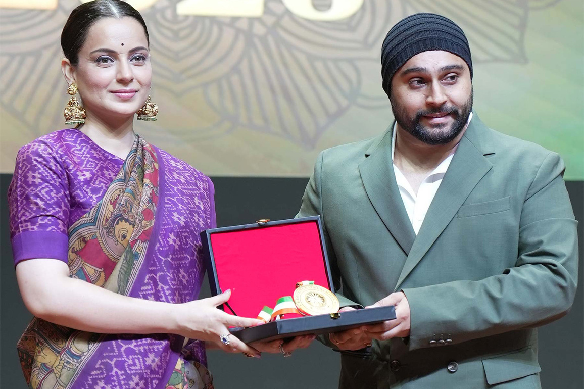 SRM Contractors Limited received EPC Contractor of the Year award at Brand Empower's Rashtriya Ratna Samman 2026, Felicitated by Ms. Kangana Ranaut