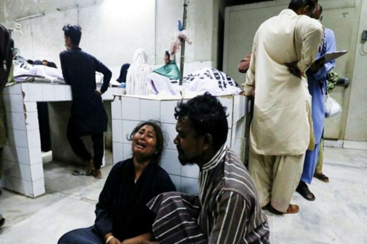 Pakistan battling its worst economic crisis this Ramazan