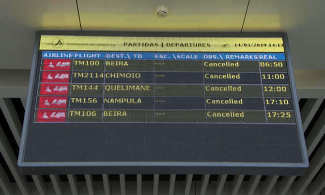 Mozambique cancels domestic flights as storm nears Mozambique cancels domestic flights as storm nears