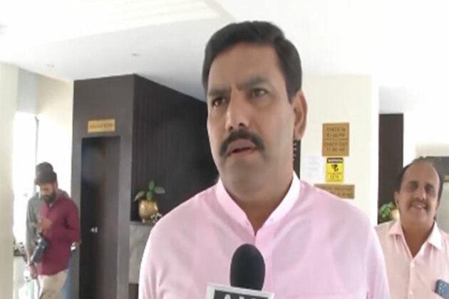 "Unfortunate...": Karnataka BJP chief slams Shivakumar over his remarks on Constitution