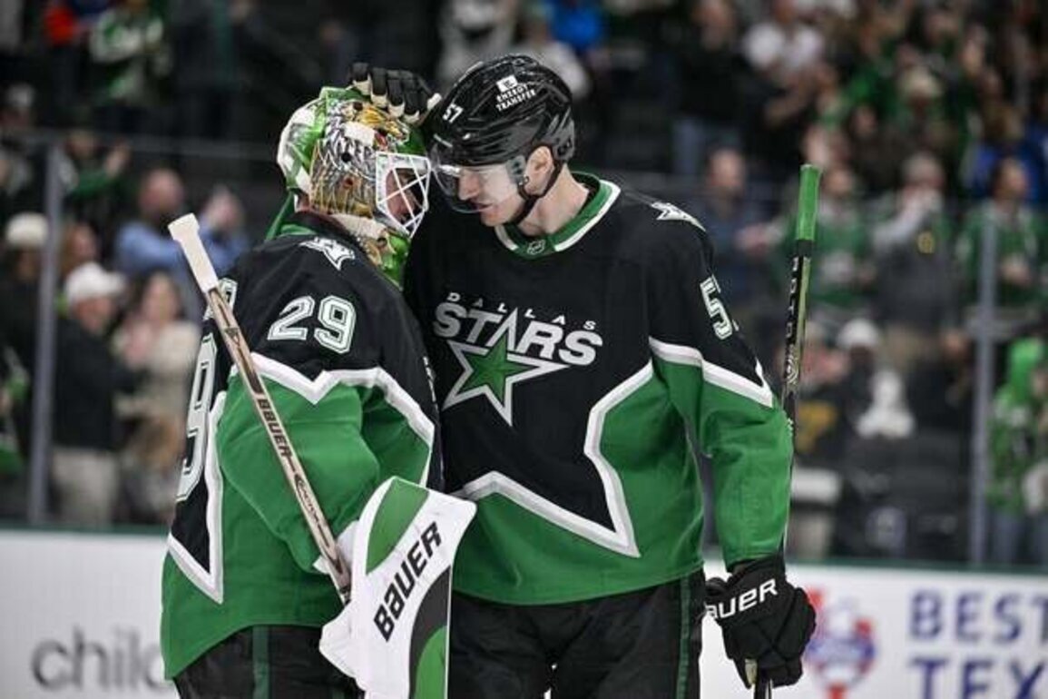 Stars chase franchise history as they host reeling Red Wings
