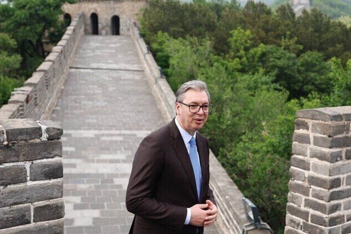 Serbian president denounces EU rule by email