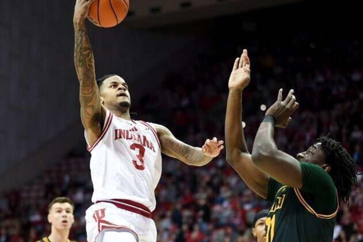 Indiana never looks back with thumping of Siena