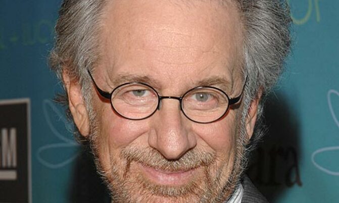 Spielberg tops Oprah Winfrey as most influential celeb Spielberg tops Oprah Winfrey as most influential celeb