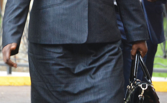 Akol eyagobeddwa. Akol eyagobeddwa.