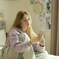 'No filter can fix that face': how online body shaming harms teenage girls