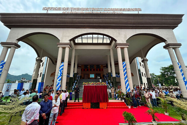 Assam CM inaugurates District Commissioner's office building of Kamrup metropolitan district