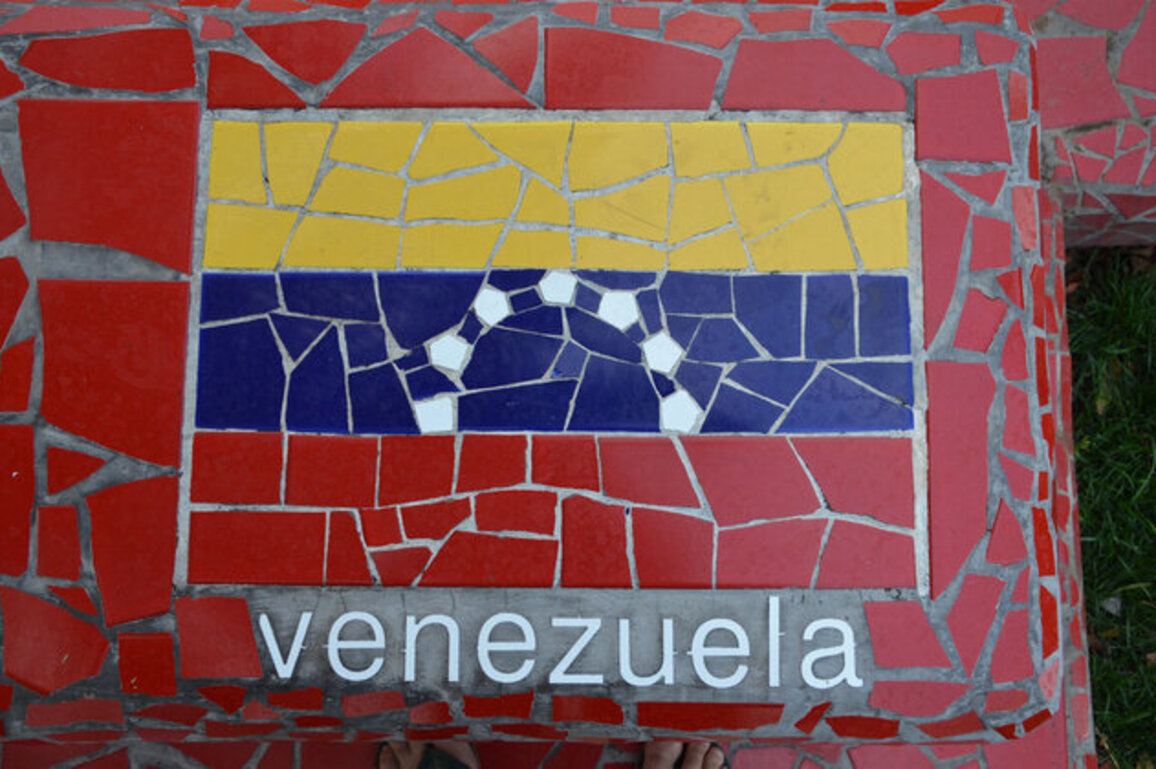 Whos Really Running Venezuela