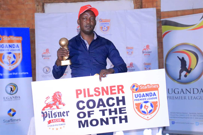 ooro nited coach asswa bosa was voted the best coach of ebruary hoto