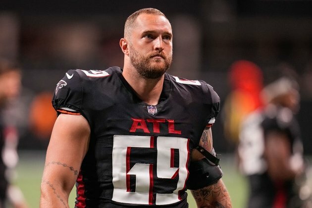 Colts release OT Jason Spriggs