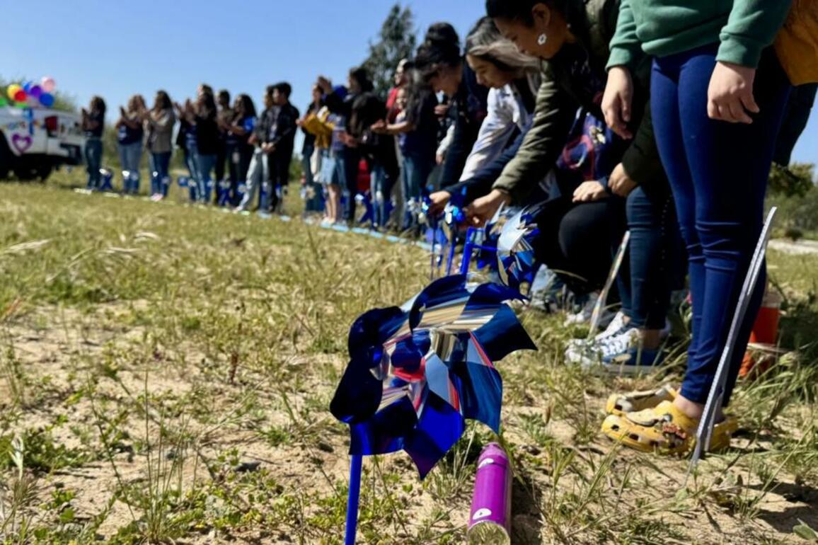 Event celebrates World Autism Awareness Day, Child Abuse Prevention Month  - santamariatimes.com