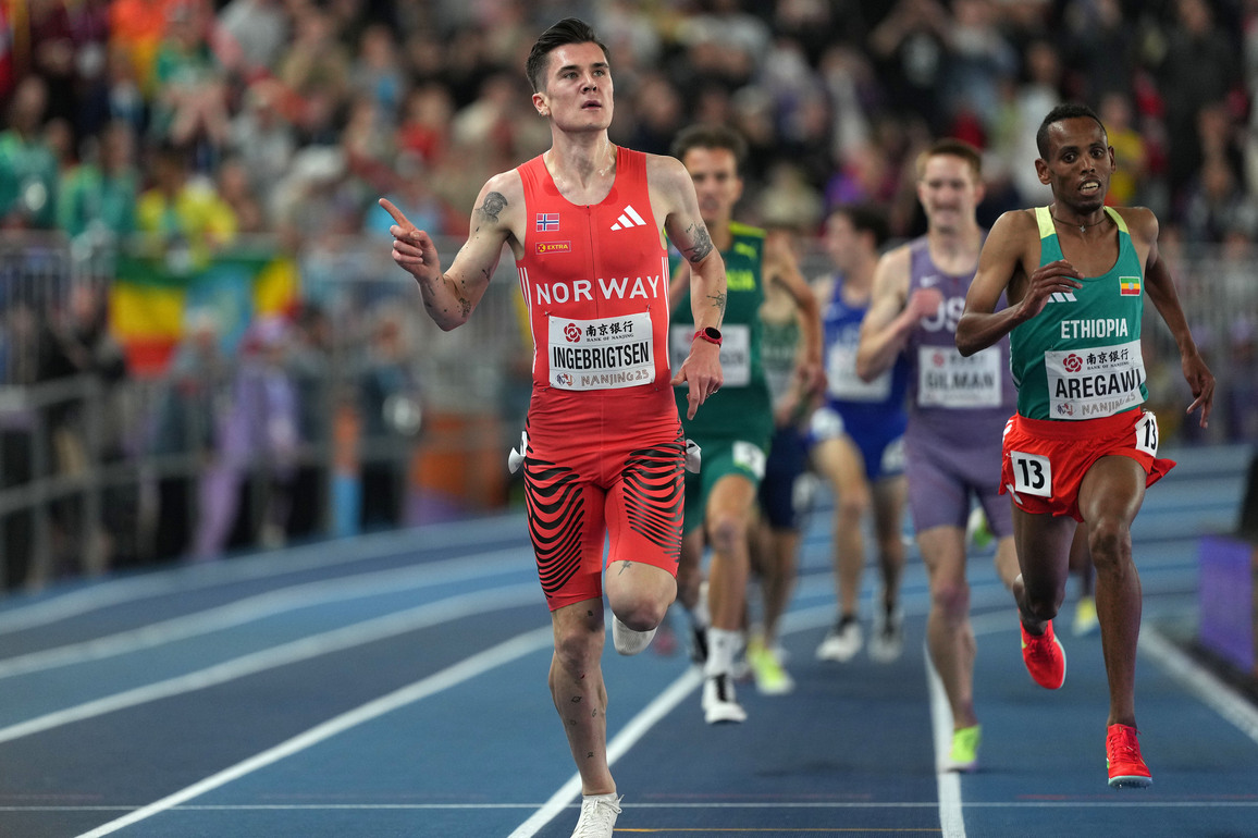 (SP)CHINA-NANJING-ATHLETICS-WORLD ATHLETICS INDOOR CHAMPIONSHIPS-3000M-MEN (CN)