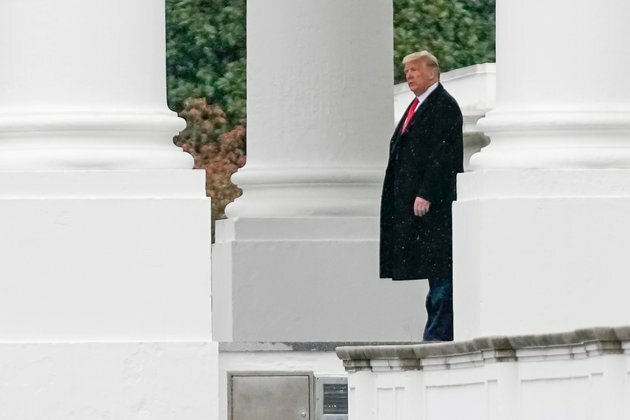 White House: US &#039;Not Going to Control the Pandemic&#039;