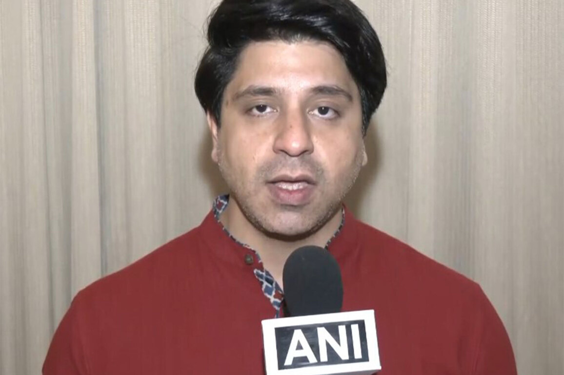 "Opposition should not back down, make excuses": BJP's Shehzad Poonawalla on Women's Reservation Act