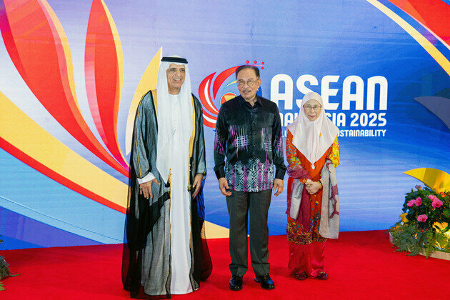 Saud bin Saqr attends Kuala Lumpur Summit reception in Malaysia