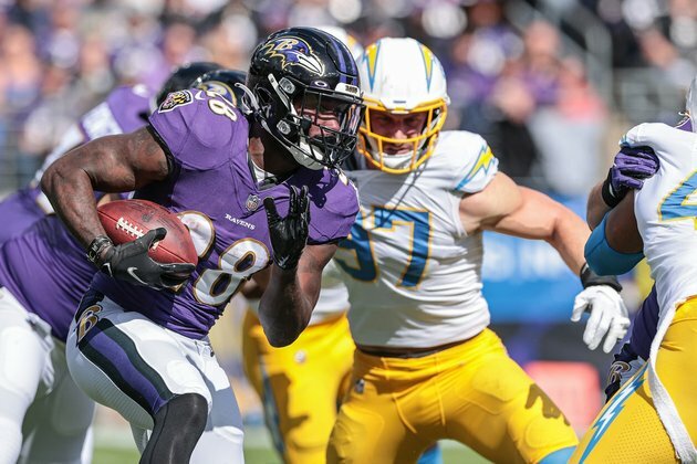 Ravens' Latavius Murray, Sammy Watkins ruled out