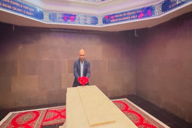 Indian Embassy in Azerbaijan establishesTagore-Nizami Library