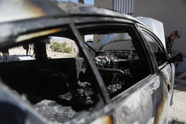 MIDEAST-WEST BANK-HEBRON-DAMAGED VEHICLE