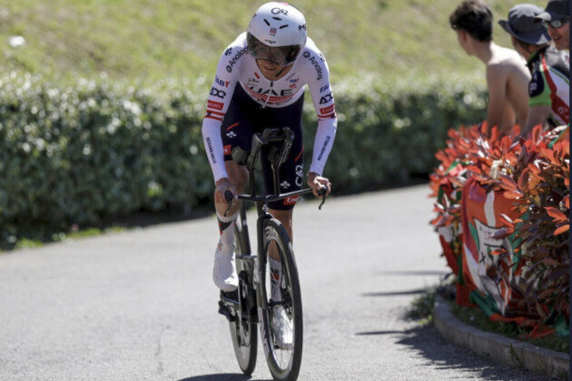 UAE Team Emirates rider third on Itzulia Basque Country opening day