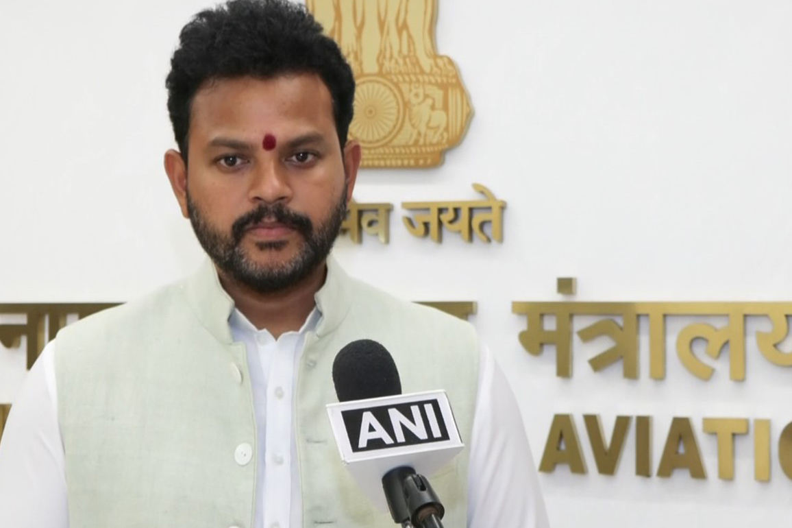 Expect flight schedules to start stabilising and return to normal by tomorrow, High-level committee to probe Indigo flight disruptions: Civil Aviation Minister