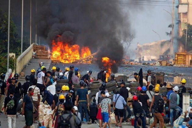 Myanmar coup: Military putting pressure on Suu Kyi's NLD