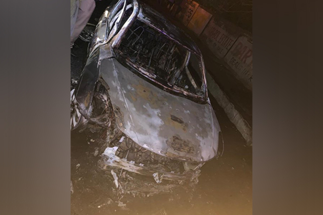 Man charred to death after car catches fire on Bijwasan Road flyover in Delhi's Chanakyapuri area