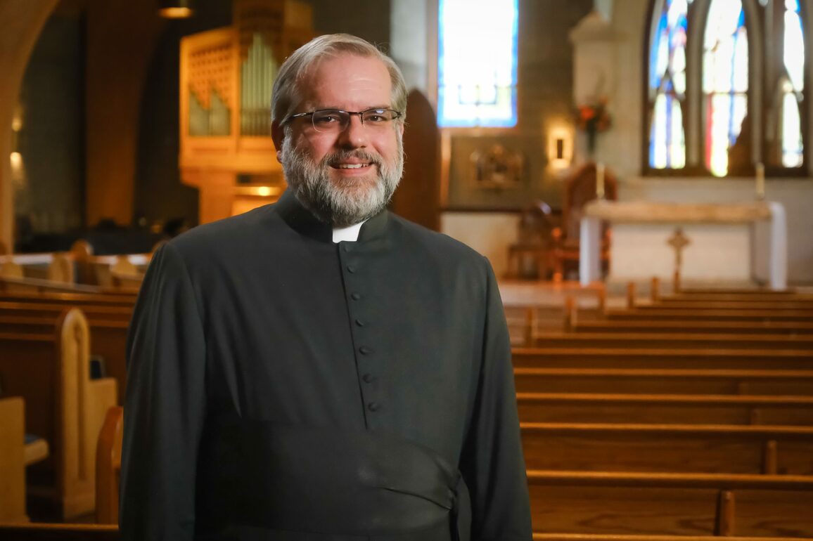 Catholic Church transfers Father Gray to Salt Lake City - Park Record